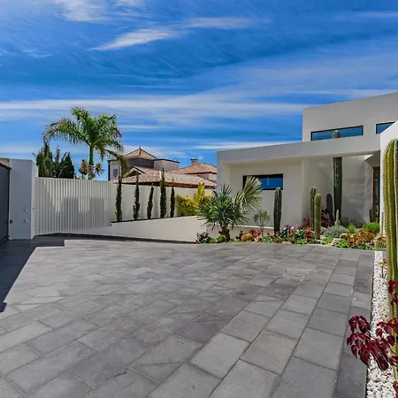 Volcano Villa