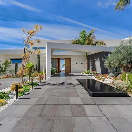 Volcano Villa
