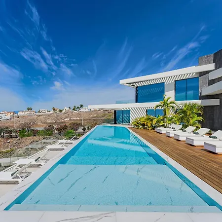 Volcano Villa *